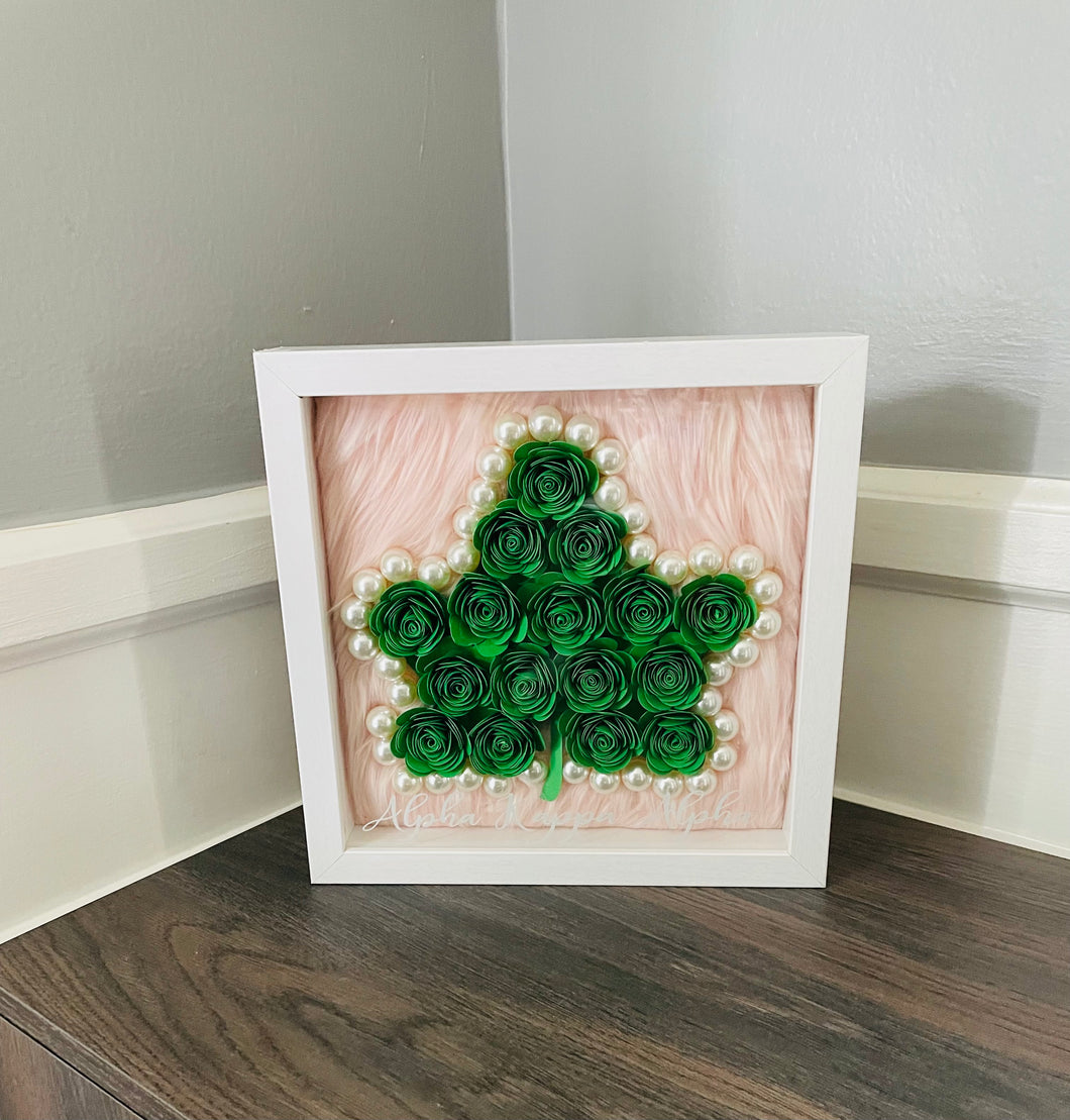 Ivy Leaf w/ Fur and Pearls